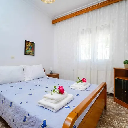House Skala Kallirachi * Skála Kallirákhis